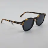 Zonnebril, Tom Ford, Jameson TF752 – foto 3 – kavel bij Domeinen Roerende Zaken, Groningen