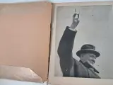 Historische fotoboek "Winston Churchill in ons midden. Zijn zegetocht door ons land, 8-13 Mei 1946" – foto 3 – kavel bij De Kringwinkel, Waardamme