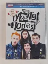 The Young Ones: het complete seizoen 1 en 2 – kavel bij De Kringwinkel, Waardamme