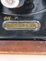 Vintage Singer 15K Naaimachine (Schotland, 1947/1948) – Elektrische Uitvoering – foto 5 – kavel bij De Kringwinkel, Waardamme
