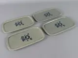 Set van vier Original Westerwälder Feinsteinzeug schaaltjes – kavel bij De Kringwinkel, Diest