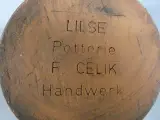 Keramieken ringkruik - F. Celik – foto 6 – kavel bij De Kringwinkel, Diest
