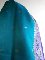 Traditionele turquoiseblauwe sari-set – foto 4 – kavel bij De Kringwinkel, Heverlee