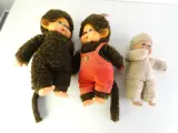 Collectie vintage pluche figuren van Sekiguchi Monchhichi (Monchichi) (12 stuks) – foto 9 – kavel bij De Kringwinkel, Heverlee