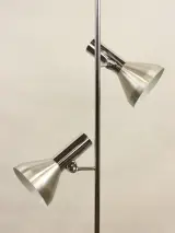 70s chroom vloerlamp met 3 draaibare spots – foto 4 – kavel bij De Kringwinkel, Antwerpen
