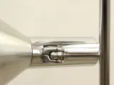 70s chroom vloerlamp met 3 draaibare spots – foto 6 – kavel bij De Kringwinkel, Antwerpen