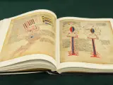 The Most Beautiful Bibles – Österreichische Nationalbibliothek edited by Andreas Fingernagel & Christian Gastgeber -Tashen – foto 5 – kavel bij De Kringwinkel, Antwerpen