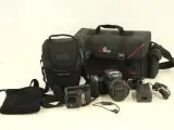 Sony Cyber-shot digitale camera met accessoires – kavel bij De Kringwinkel, Antwerpen