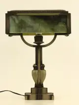 Art-deco tafellamp met groen gemarmerd glas – foto 5 – kavel bij De Kringwinkel, Antwerpen