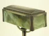 Art-deco tafellamp met groen gemarmerd glas – foto 9 – kavel bij De Kringwinkel, Antwerpen