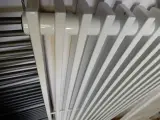 Decorradiator, wit, 1820x490 – foto 3 – kavel bij Onlineveilingmeester, Assen