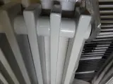 Decorradiator, wit, 1820x380 – foto 3 – kavel bij Onlineveilingmeester, Assen