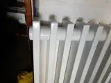 Decorradiator, wit, 1820x590 – foto 3 – kavel bij Onlineveilingmeester, Assen