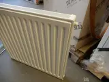 7x Paneelradiator, Brugman, Compact, wit, T21 700x480 – foto 6 – kavel bij Onlineveilingmeester, Assen