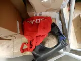 Palletkooi met Diverse restanten toebehoren rookgas/luchtafvoer, Burgerhout/Ubbink – foto 5 – kavel bij Onlineveilingmeester, Assen
