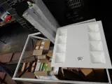 Palletkooi met diverse verlichting, Philips/Osram – kavel bij Onlineveilingmeester, Assen