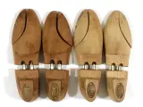 Set Bexley Shoe Trees [43] – kavel bij De Kringwinkel, Dilsen