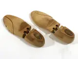 Set Bexley Shoe Trees [43] – foto 6 – kavel bij De Kringwinkel, Dilsen