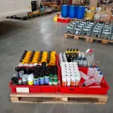 Diverse spuitbussen, verfpatronen en oliën – foto 2 – kavel bij Onlineveilingmeester, Winsum