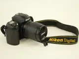 Nikon D100 digitale spiegelreflexcamera met lens en accessoires – foto 3 – kavel bij De Kringwinkel, Antwerpen