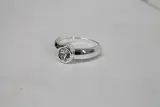Zilverkleurige juwelenset (Ring en halsketting) – foto 6 – kavel bij De Kringwinkel, Brecht