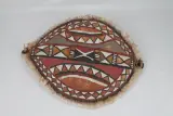 Traditioneel Maasai-schild – kavel bij De Kringwinkel, Brecht