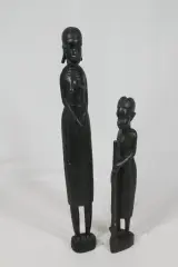 2 Afrikaans houten beeldjes – foto 2 – kavel bij De Kringwinkel, Brecht
