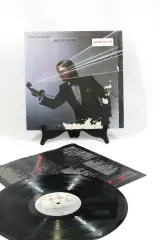 LP 'Chris De Burgh: Man On The Line – foto 3 – kavel bij De Kringwinkel, Brecht