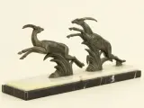 Art Deco bronzen herten op marmeren voetstuk – foto 3 – kavel bij De Kringwinkel, Antwerpen