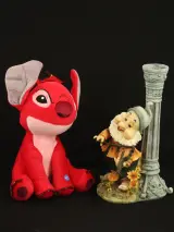 Groot Disney verzamelpakket servies, figuren, dvd’s, boeken & vintage 8mm film – foto 2 – kavel bij De Kringwinkel, Antwerpen