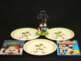 Groot Disney verzamelpakket servies, figuren, dvd’s, boeken & vintage 8mm film – foto 6 – kavel bij De Kringwinkel, Antwerpen