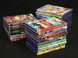 Groot Disney verzamelpakket servies, figuren, dvd’s, boeken & vintage 8mm film – foto 8 – kavel bij De Kringwinkel, Antwerpen