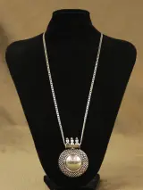 Sterling zilveren ketting met handgemaakte Indiase hanger – foto 9 – kavel bij De Kringwinkel, Antwerpen