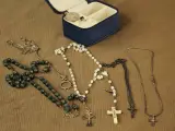 Lot zilveren religieuze devotionalia – foto 2 – kavel bij De Kringwinkel, Antwerpen