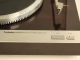 Technics platenspeler Quartz Direct Drive SL-M1 – foto 4 – kavel bij De Kringwinkel, Antwerpen