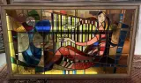 Glas-in-lood kunstwerk in lichtbak '' Vrouw met harp" door Cyriel Los – kavel bij De Kringwinkel, Dendermonde