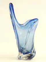 Val Saint Lambert – Blauwe kristallen vaas (22 cm) – foto 3 – kavel bij De Kringwinkel, Antwerpen