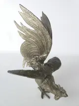 Set van 2 decoratieve metalen haan beelden – foto 2 – kavel bij De Kringwinkel, Heverlee
