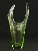 Val Saint Lambert groene kristallen vaas – 1950–1960 – kavel bij De Kringwinkel, Antwerpen