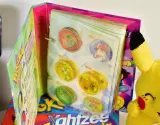Grote gemengde Pokémon-verzameling met spellen, knuffels en verzamelitems – foto 3 – kavel bij De Kringwinkel, Turnhout