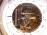 Holosterische barometer en thermometer - Decoratief wandmeetstation – foto 6 – kavel bij De Kringwinkel, Heverlee