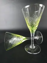 9 kristalglazen met uraniumglas (periode 1910-1930) – foto 8 – kavel bij De Kringwinkel, Heverlee