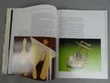 Illustrated Guide to Collecting Antiques - 1996 – foto 8 – kavel bij De Kringwinkel, Diest