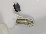 Witte marmeren lamp met zuil en elektrische bediening – foto 4 – kavel bij De Kringwinkel, Sint-Niklaas