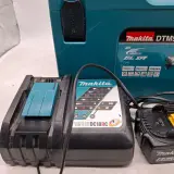 Accu multitool, Makita, DTM52, 2024 – foto 10 – kavel bij Domeinen Roerende Zaken, Groningen