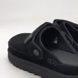 Paar schoenen, maat 37, UGG, 1138252 – foto 7 – kavel bij Domeinen Roerende Zaken, Groningen