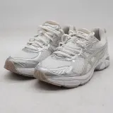 Paar sneakers, maat 44, Asics, F960124 – kavel bij Domeinen Roerende Zaken, Groningen