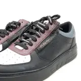 Paar sneakers, maat 44, Emporio Armani, X4X285XM052 – foto 3 – kavel bij Domeinen Roerende Zaken, Groningen