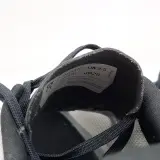 Paar hardloopschoenen, maat 44, On, 3ME30110818 – foto 9 – kavel bij Domeinen Roerende Zaken, Groningen
