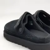 5x Paar schoenen, maat 37, UGG, 1138252 – foto 6 – kavel bij Domeinen Roerende Zaken, Groningen